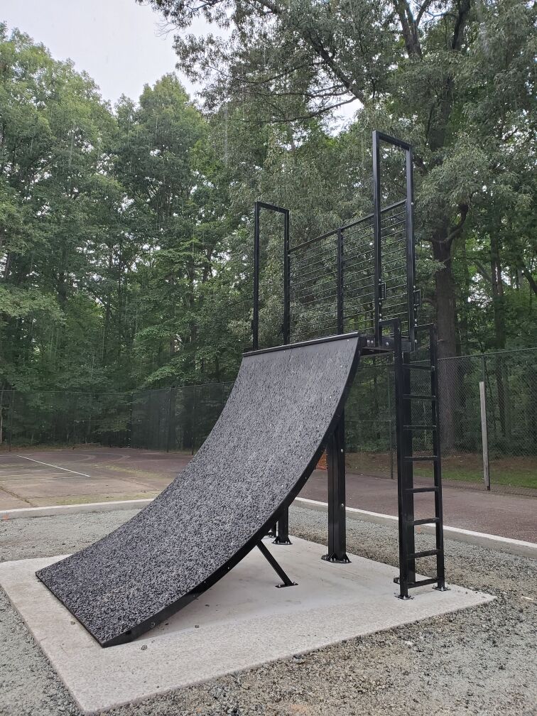 Photo_News_WarriorPark_warped_wall.jpg